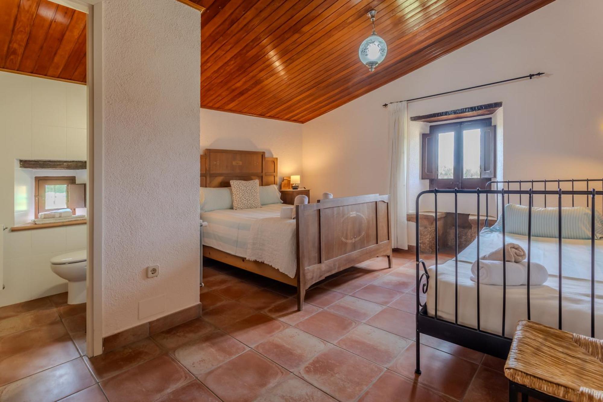 La Pahissa De Can Abras Casa Rural Жерона Екстер'єр фото